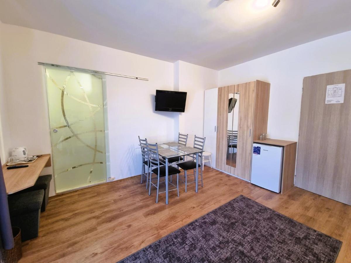 Duna-Beach Apartman Kimle Exteriör bild
