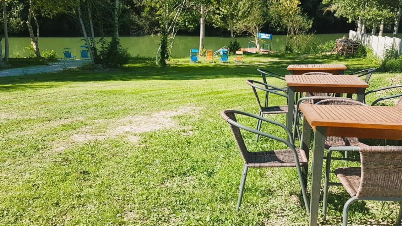 Duna-Beach Apartman Kimle Exteriör bild