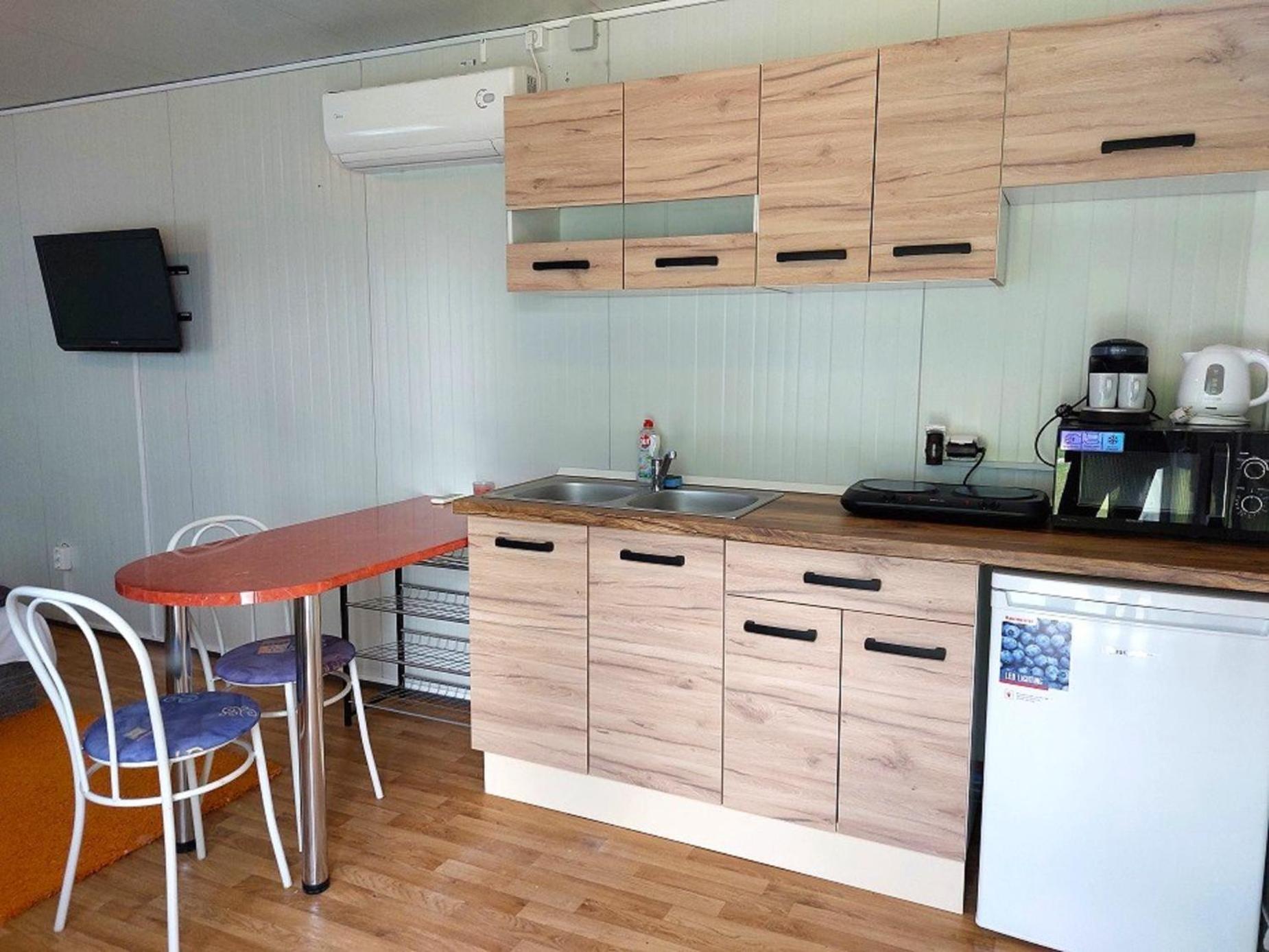 Duna-Beach Apartman Kimle Rum bild
